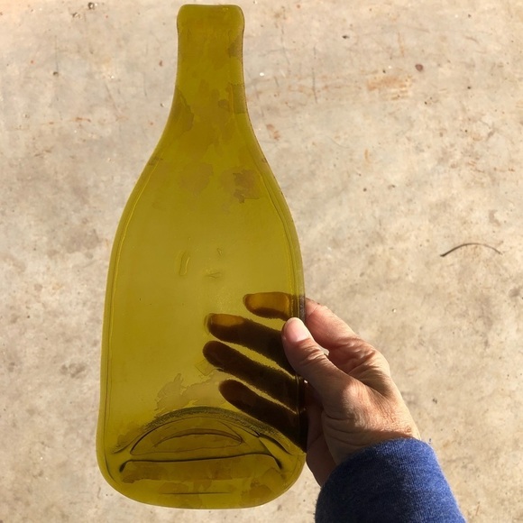 Melted Recycled Golden Glass Wine Bottle Cheese Tray Moose Spreader & Napkins - Picture 3 of 5